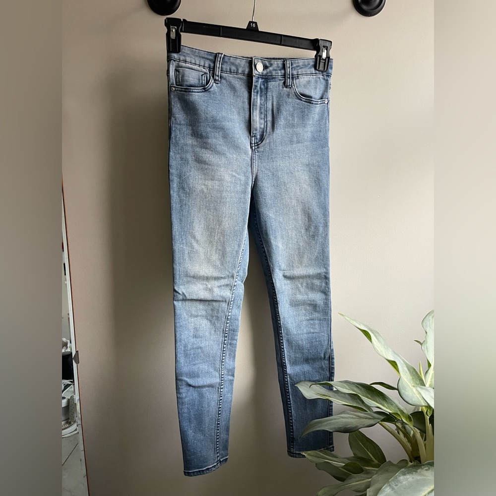 Light before Dark - High Rise skinny jeans